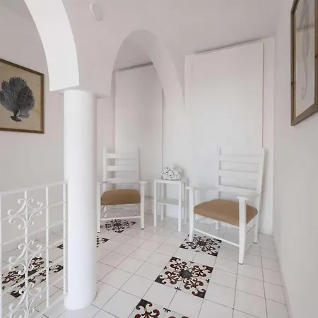 Villa Waterfront Massa Lubrense